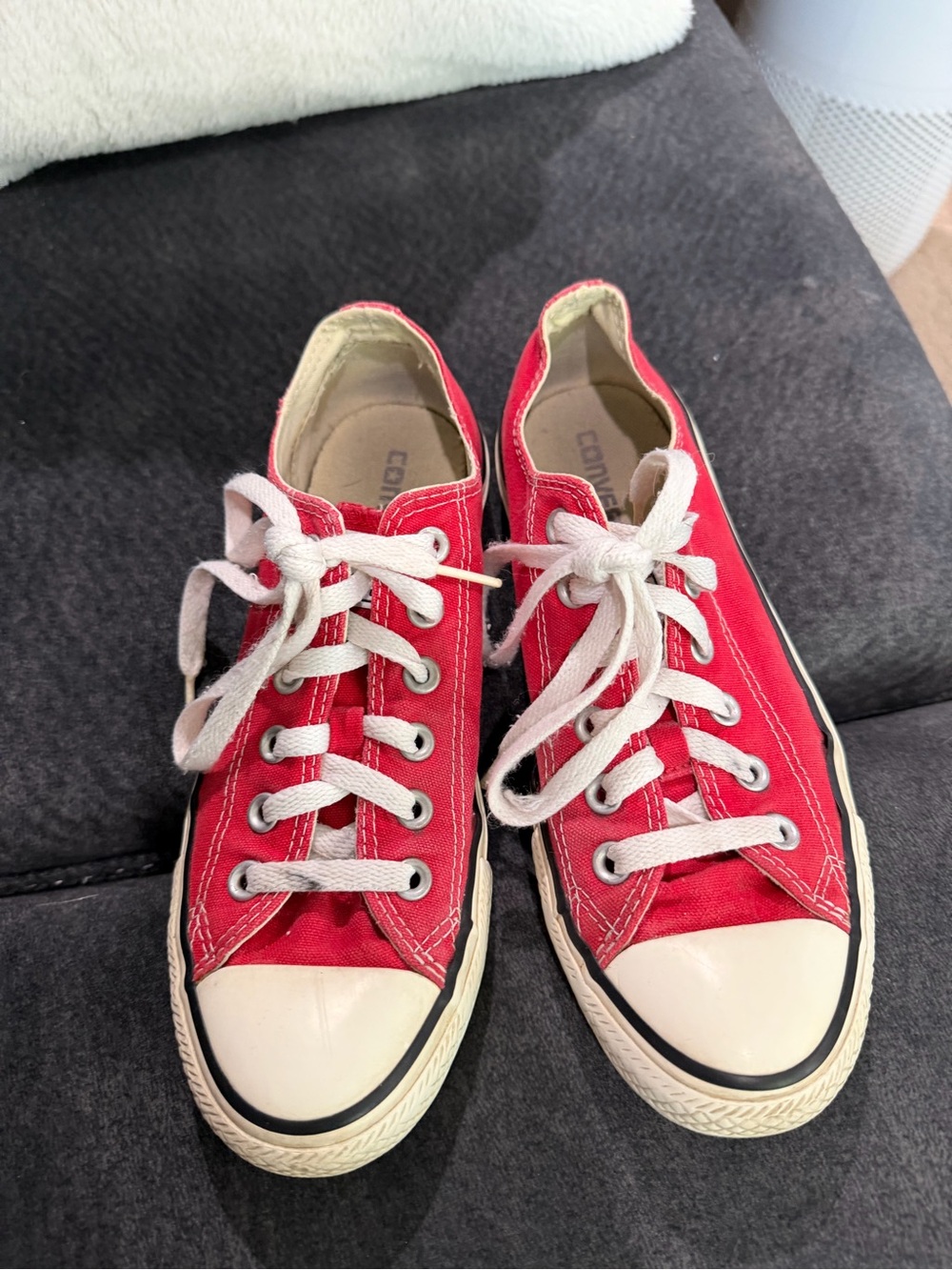 Converse Red Low-Top Canvas Sneakers 8.5 women/6.5 men